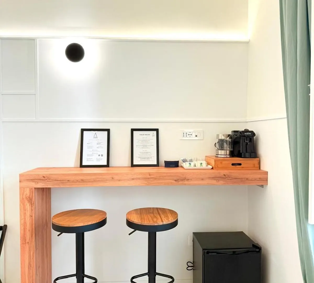 Andreia Neapolitan Room 0*, נאפולי