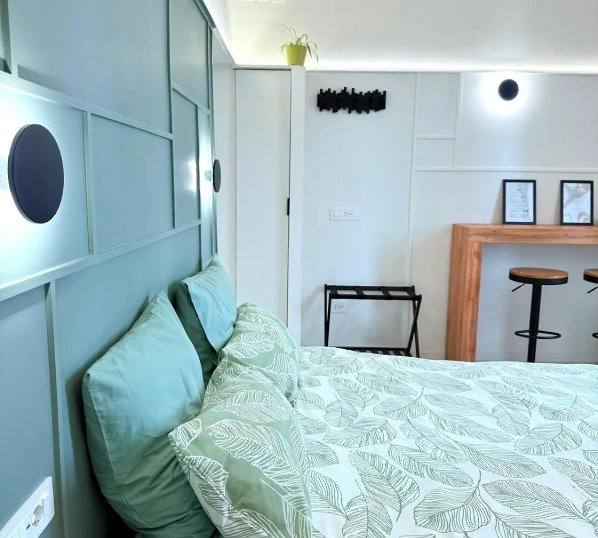 Andreia Neapolitan Room 0*, נאפולי איטליה